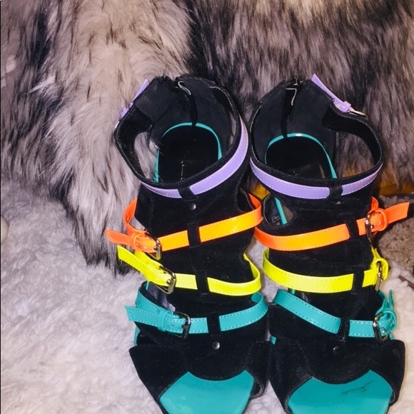 Wedges - Picture 3 of 8